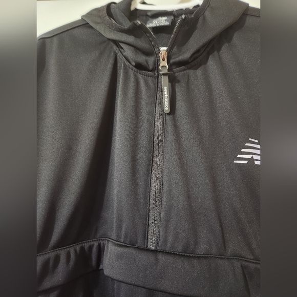 Womens New Balance jacket - Picture 4 of 5